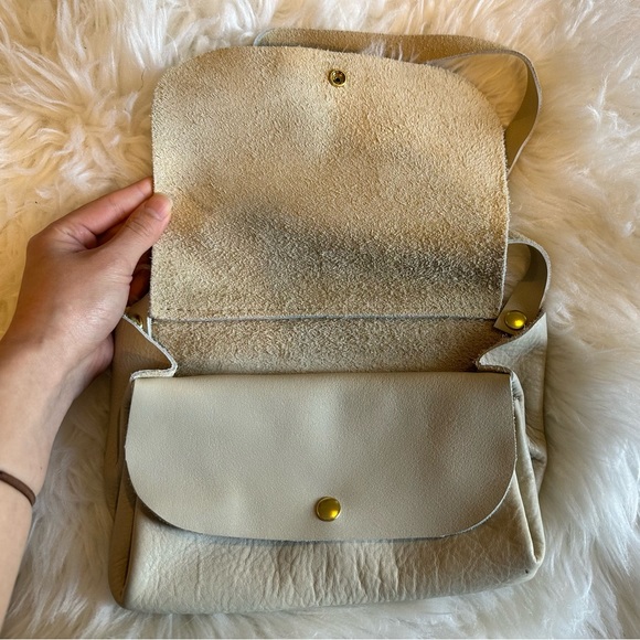 Hustle and Hide | CLUTCH & CROSSBODY SOFT LEATHER BAG - Picture 5 of 8